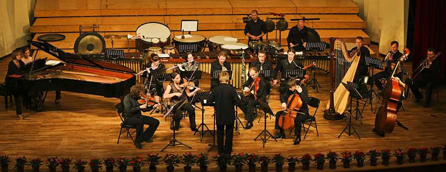 Orkiestra Muzyki Nowej, Szymon Bywalec, Pekin